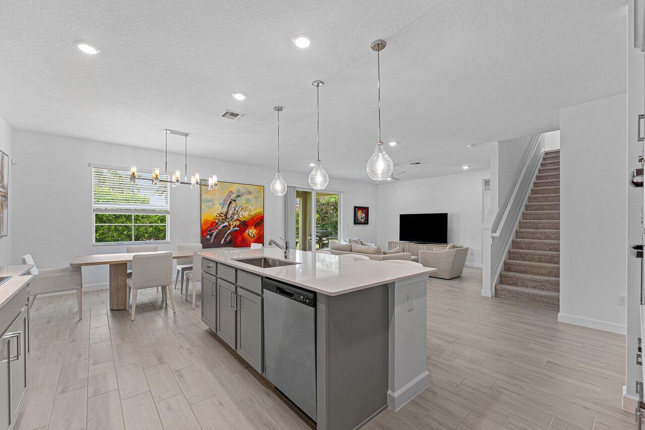BOYNTON WATERS WEST 2 - Residential
