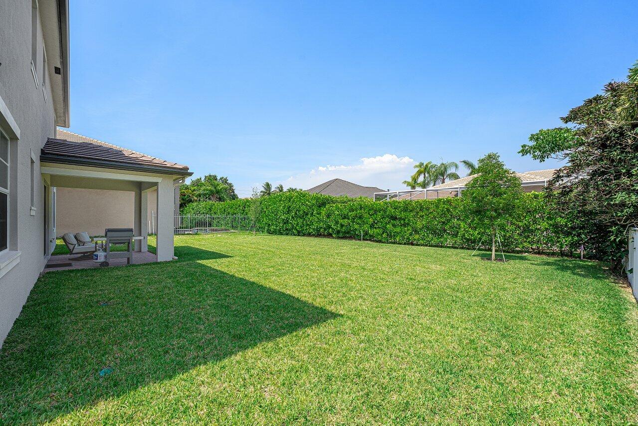 BOYNTON WATERS WEST 2 - Residential