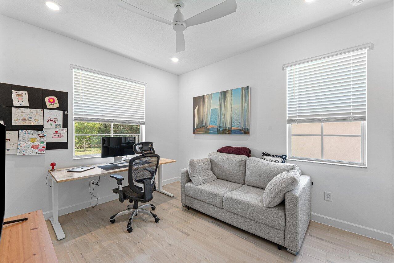 BOYNTON WATERS WEST 2 - Residential