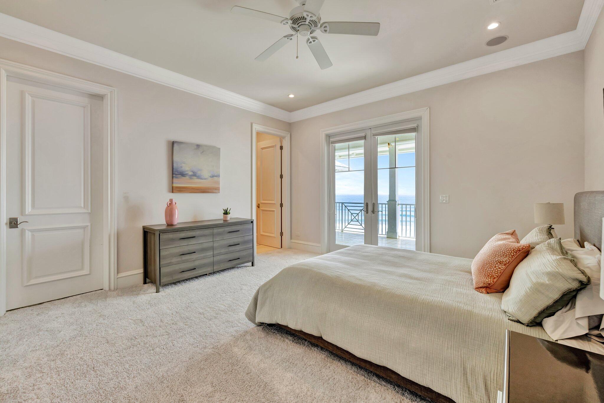 DIAMOND SANDS - Residential