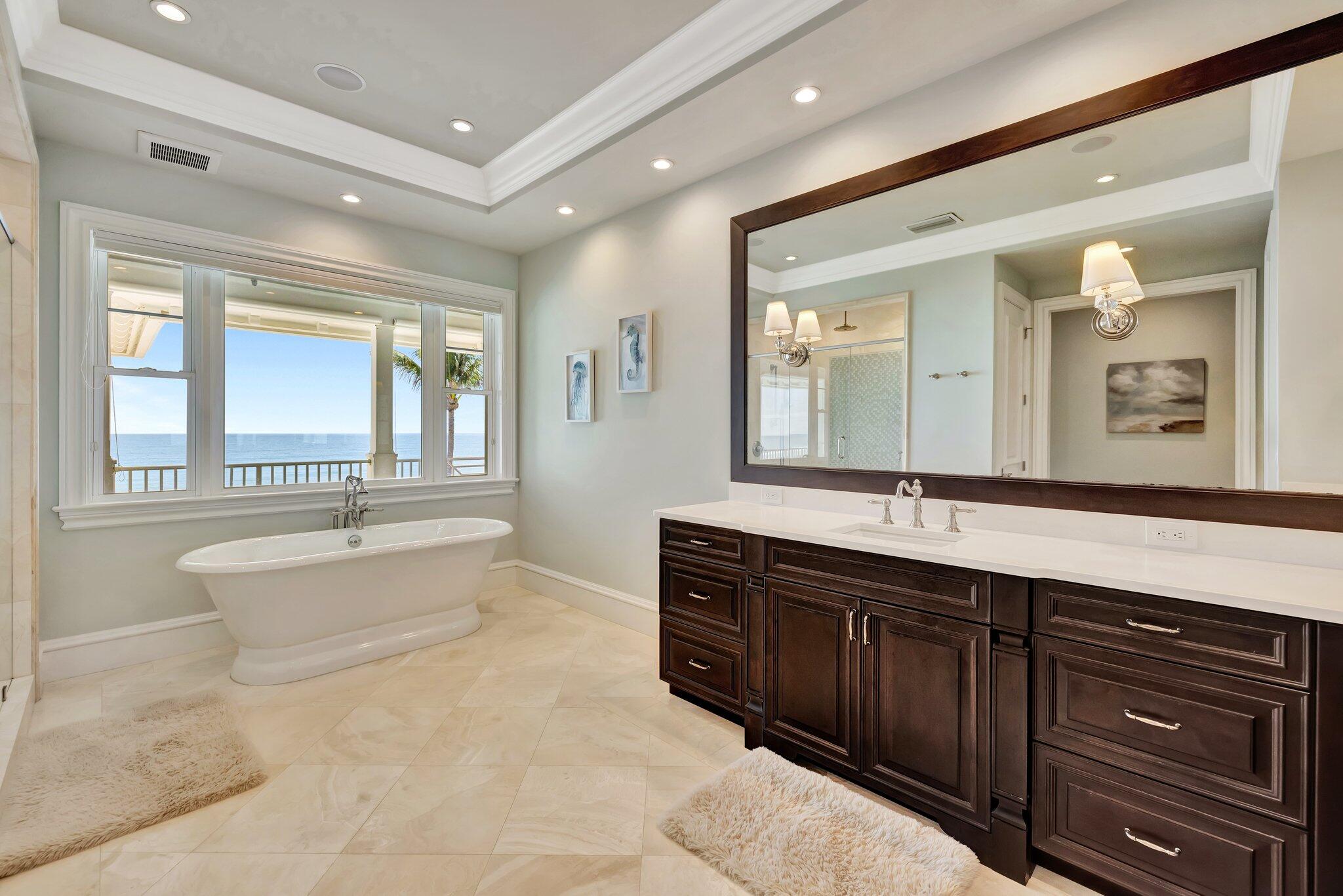 DIAMOND SANDS - Residential