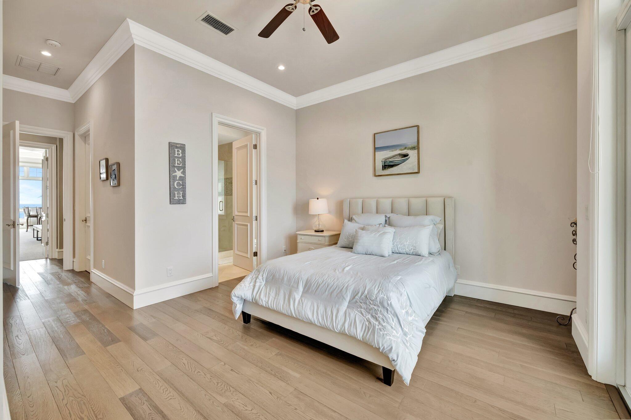 DIAMOND SANDS - Residential