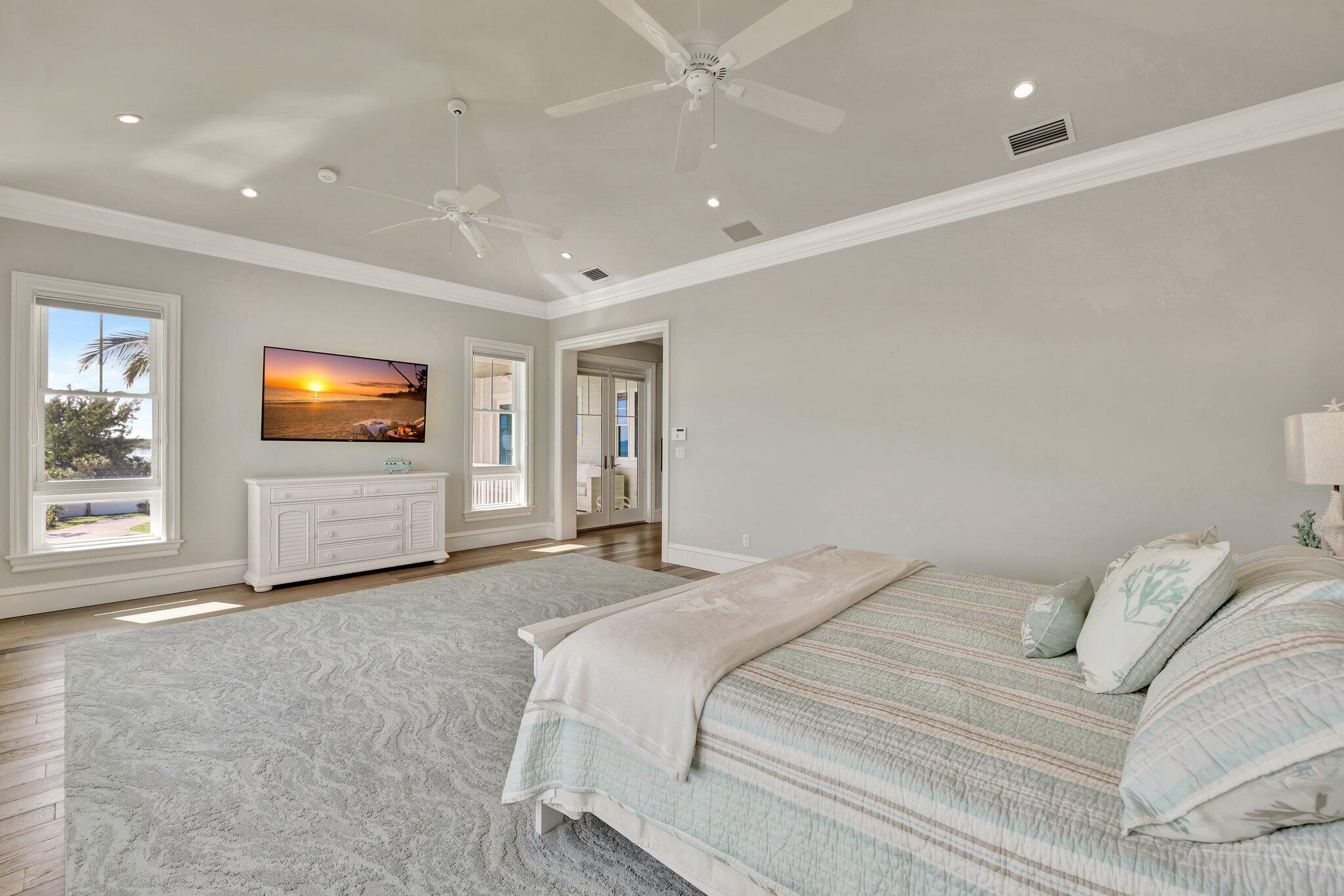 DIAMOND SANDS - Residential