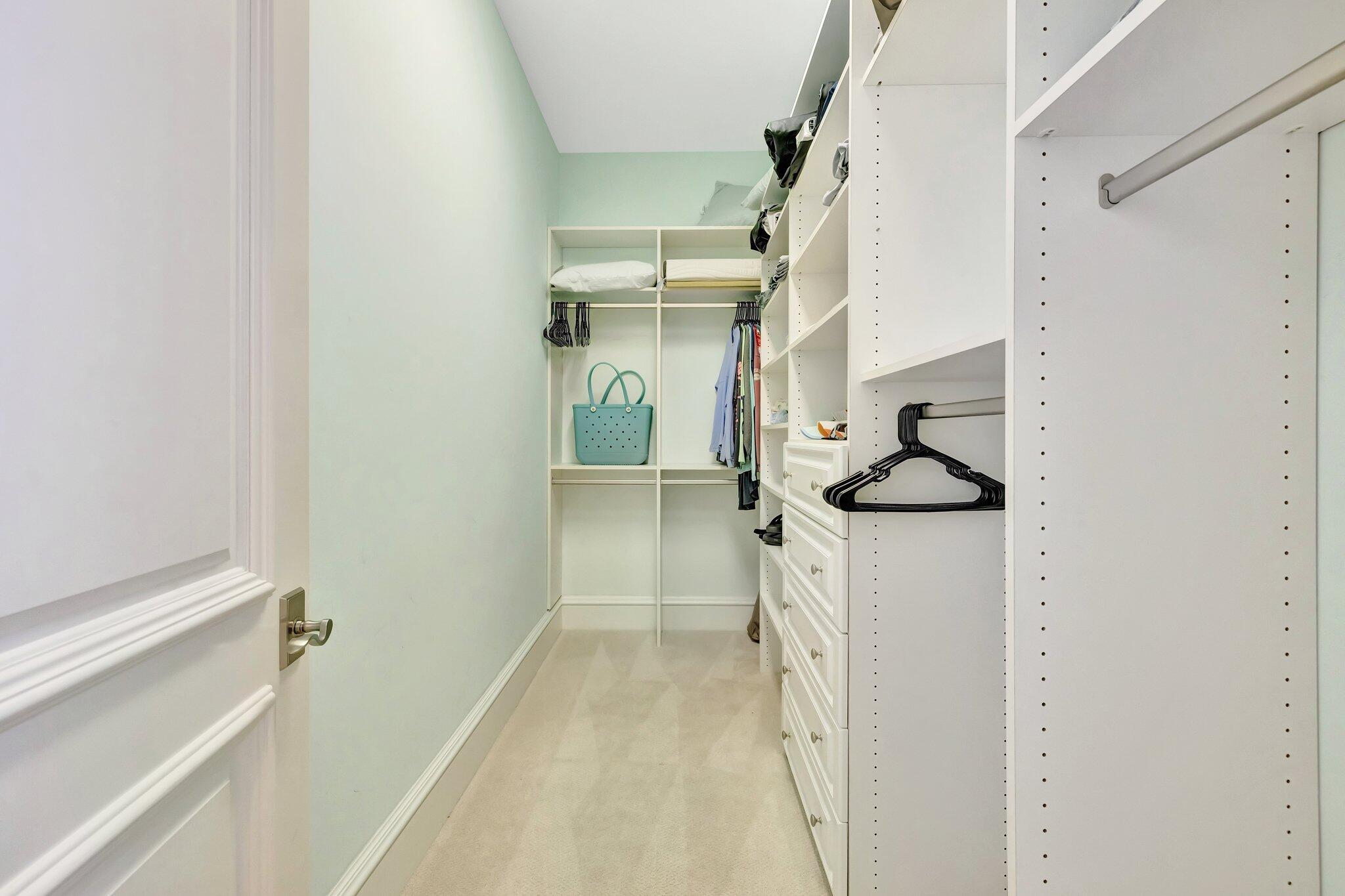 DIAMOND SANDS - Residential