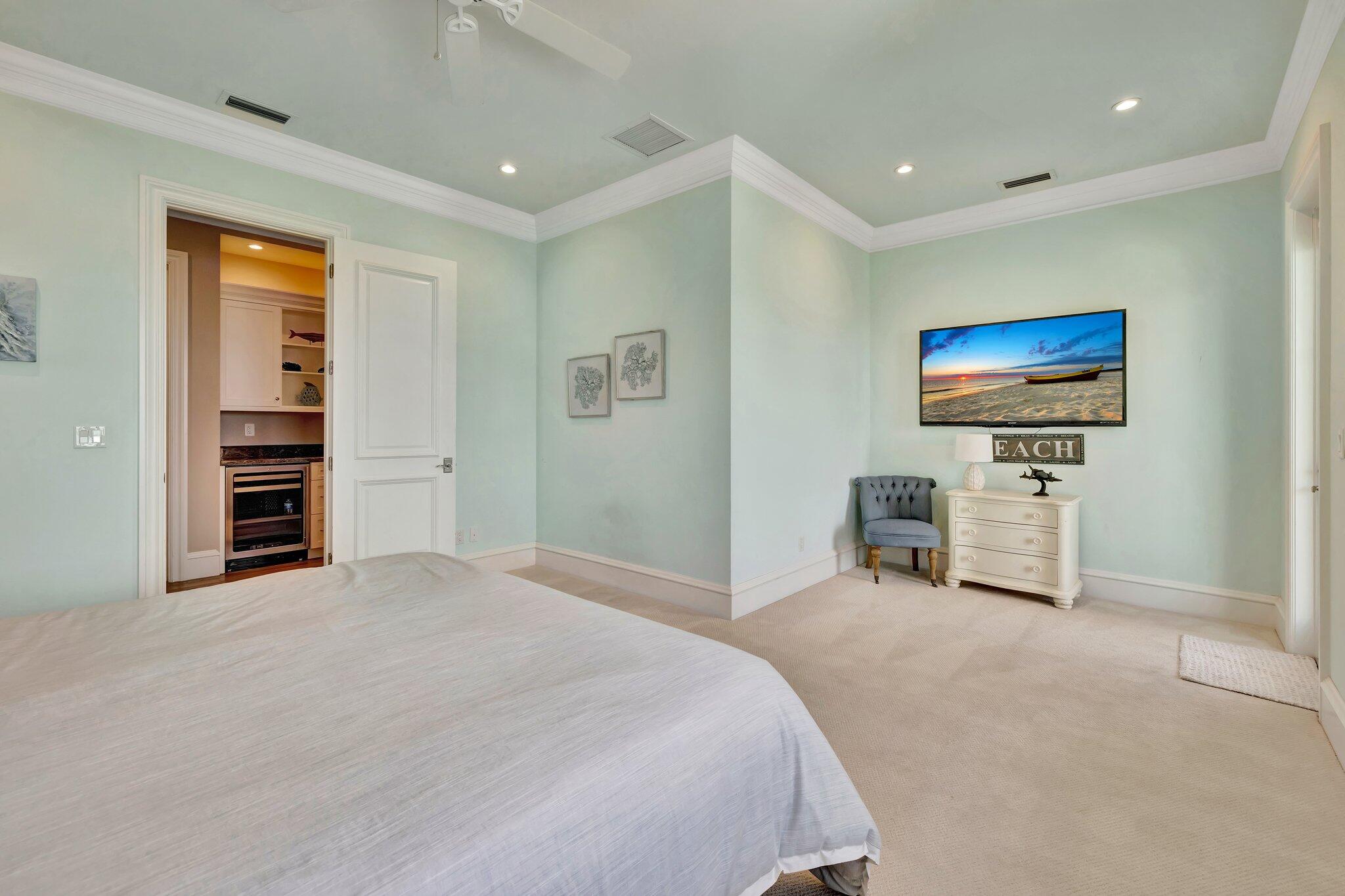 DIAMOND SANDS - Residential