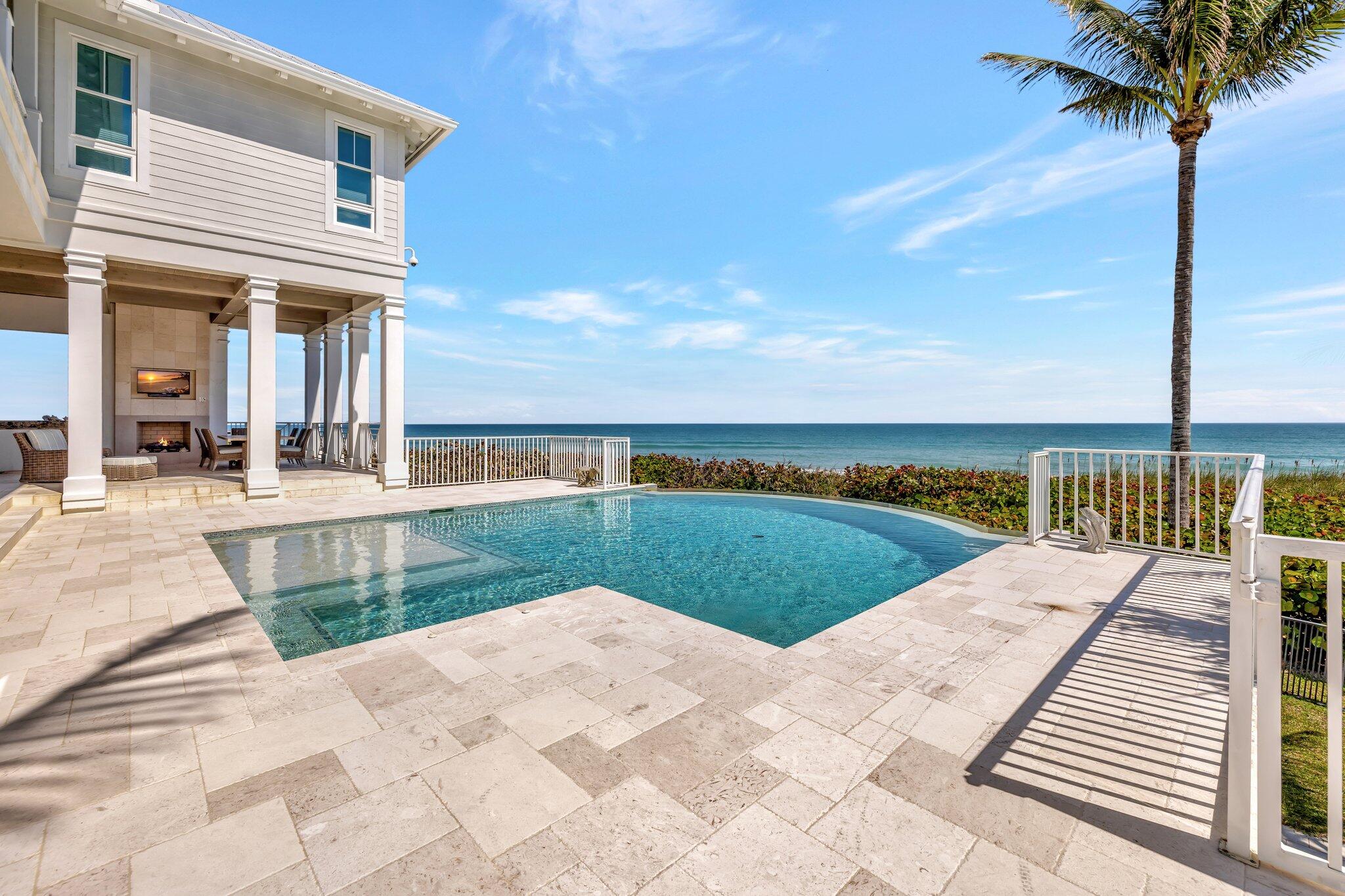 DIAMOND SANDS - Residential