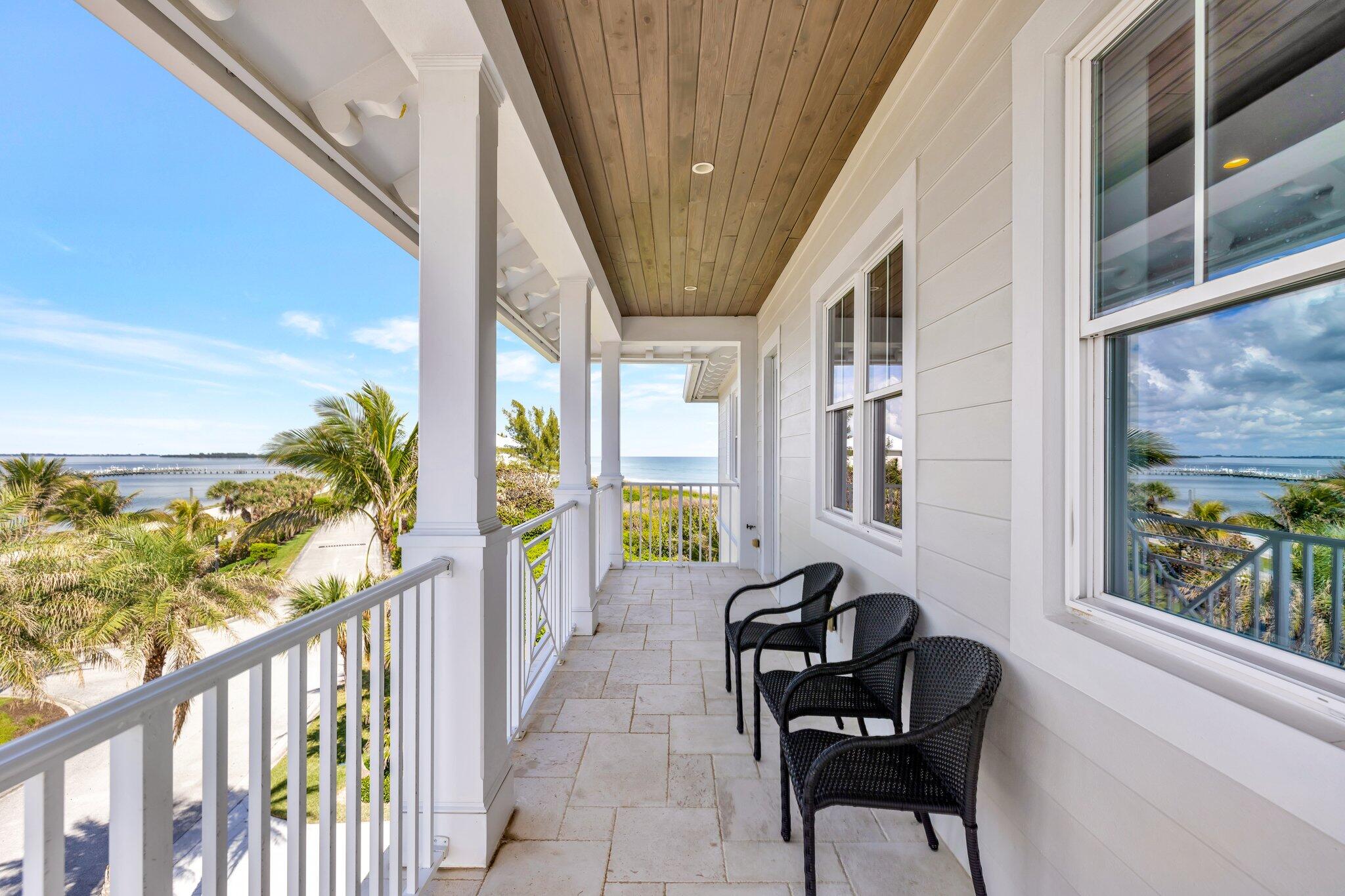 DIAMOND SANDS - Residential