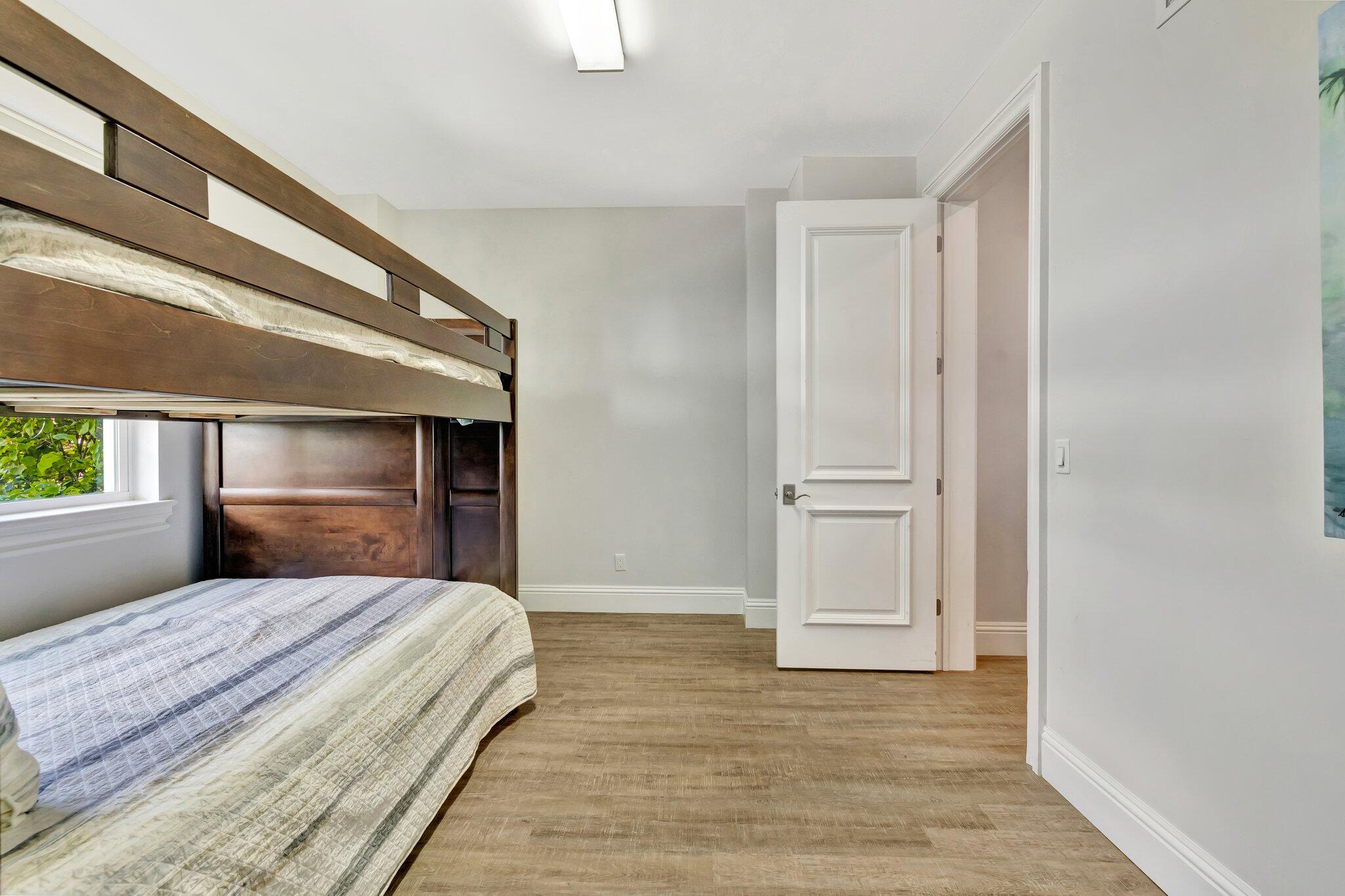 DIAMOND SANDS - Residential