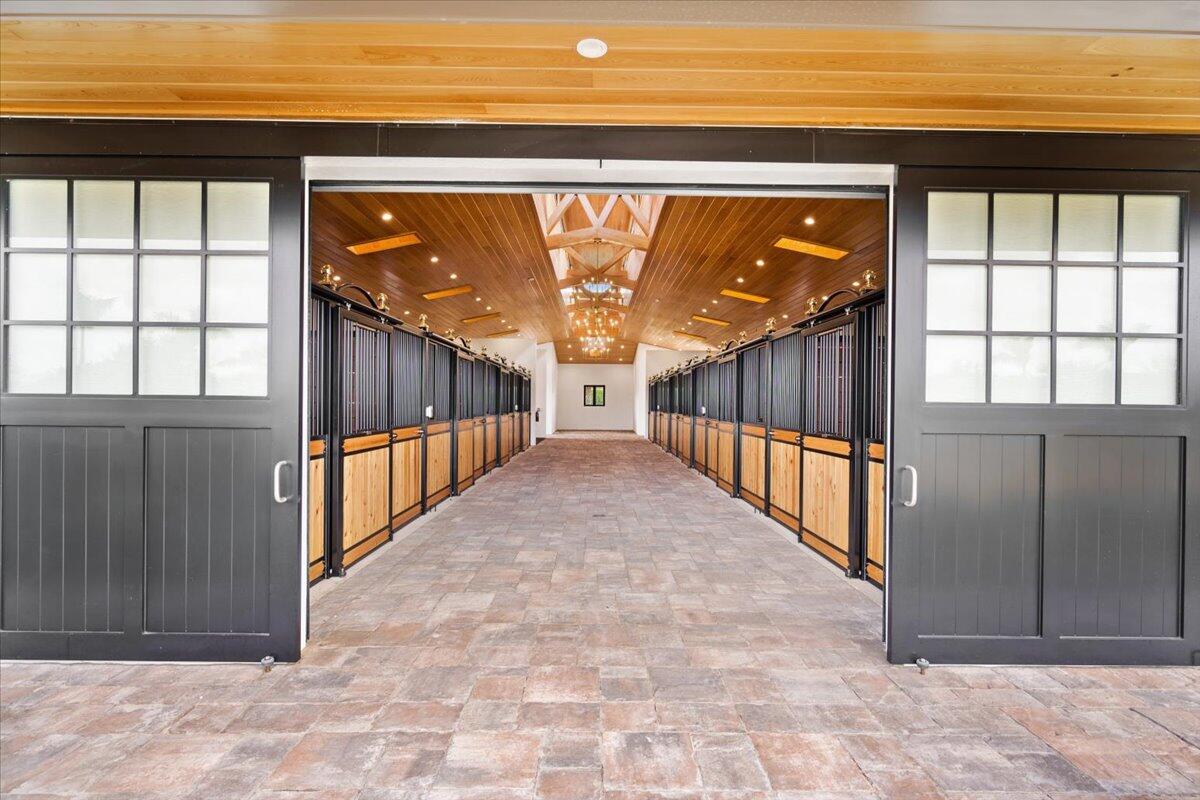 LTS 8A & 9A FARMS AT EQUESTRIAN CLUB REP - Residential
