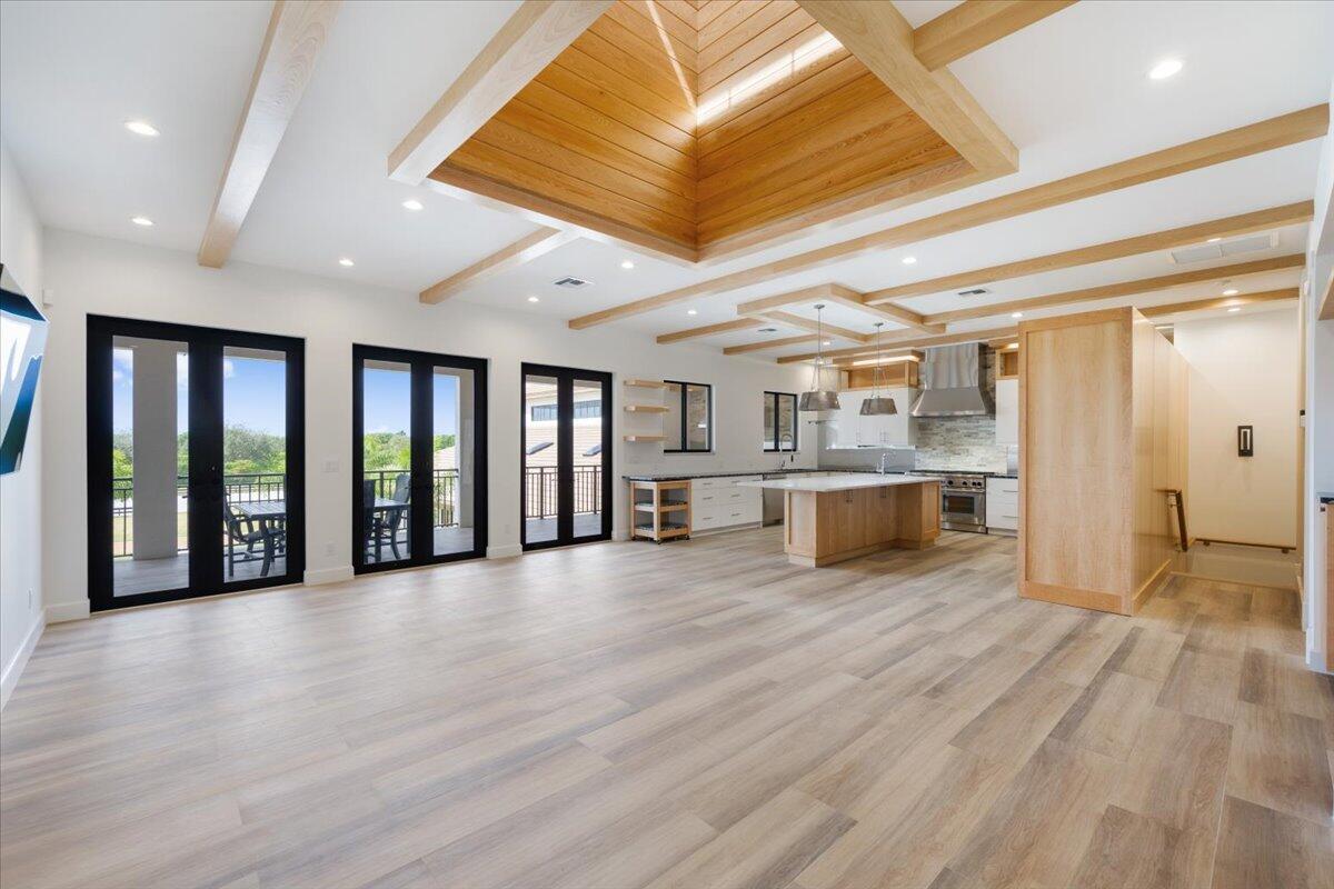 LTS 8A & 9A FARMS AT EQUESTRIAN CLUB REP - Residential