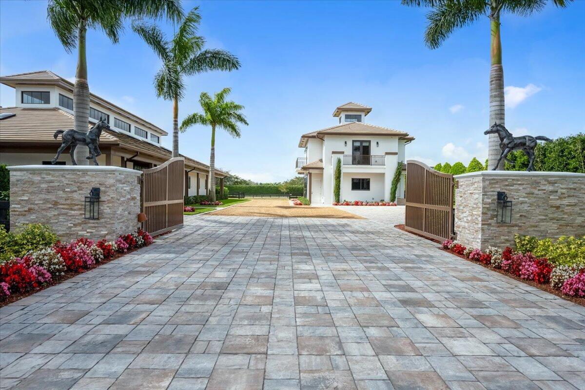 LTS 8A & 9A FARMS AT EQUESTRIAN CLUB REP - Residential