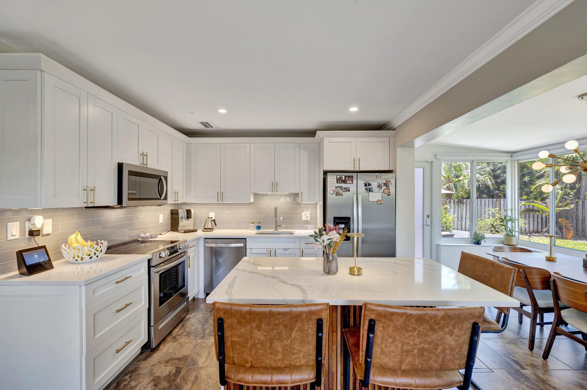 SUN SET MANORS FIRST ADD - Residential