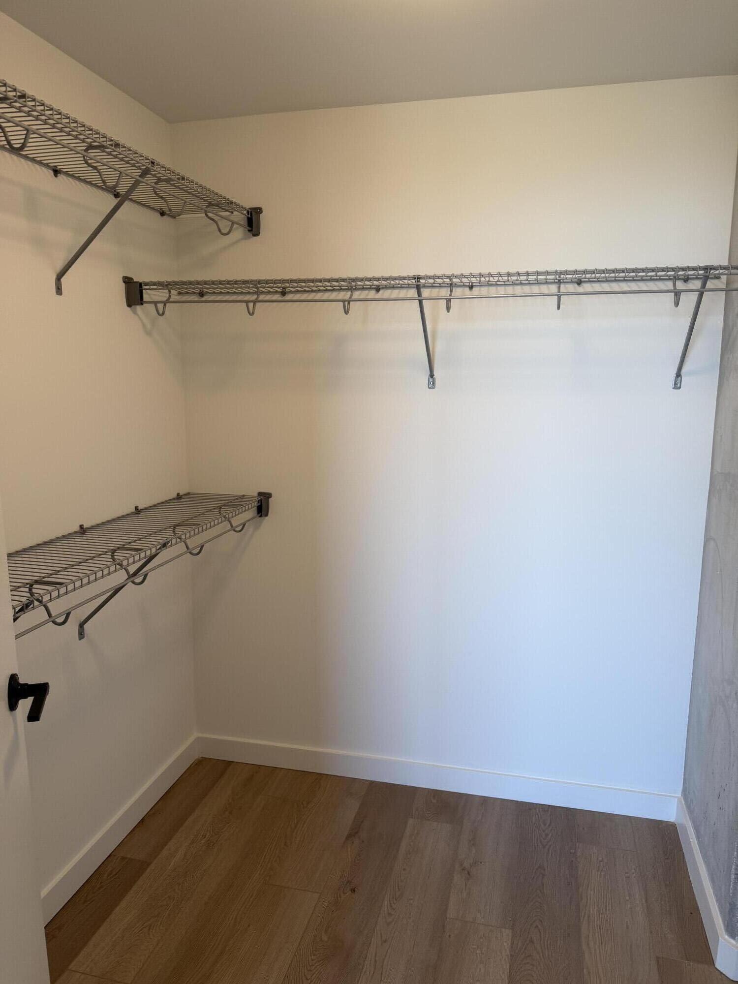 FT LAUDERDALE B-40 - Residential Lease