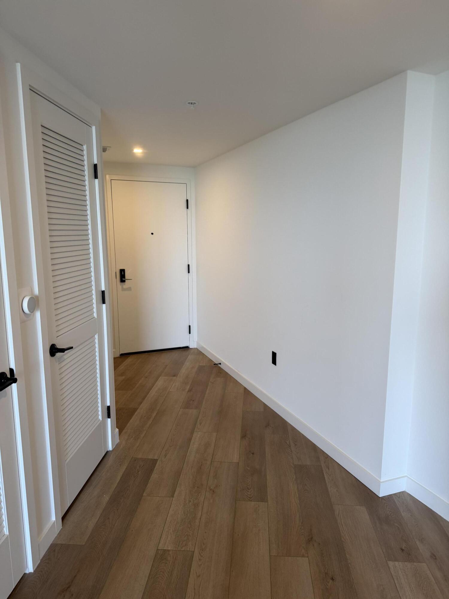 FT LAUDERDALE B-40 - Residential Lease