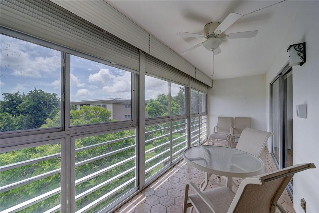 WYNMOOR COUNTRY CLUB - Residential