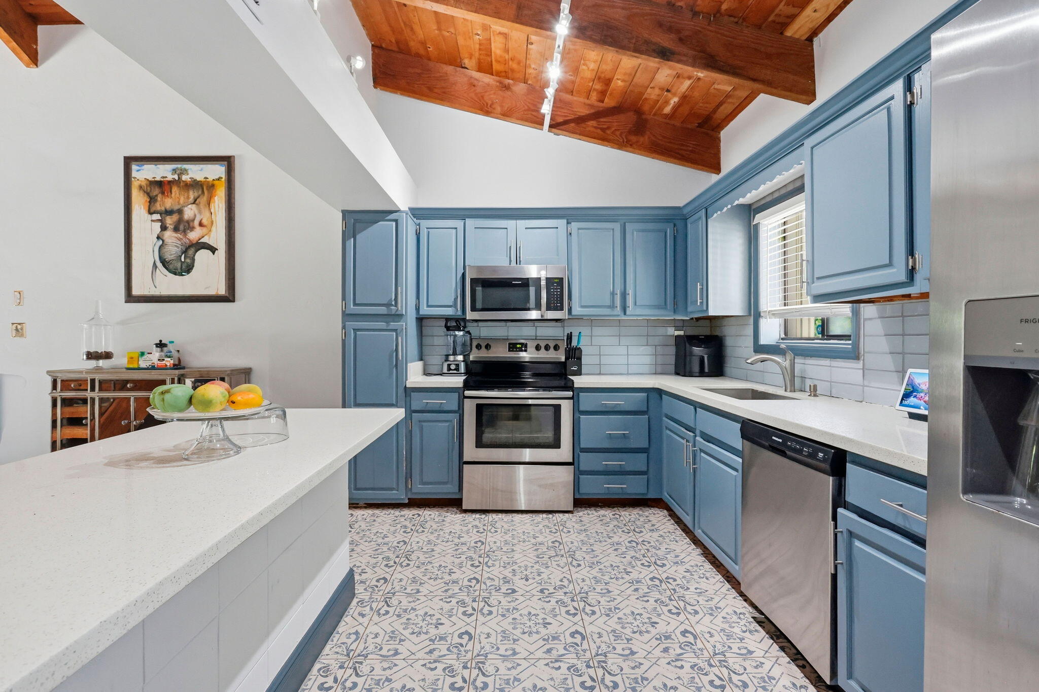 SOUTHRIDGE - Residential