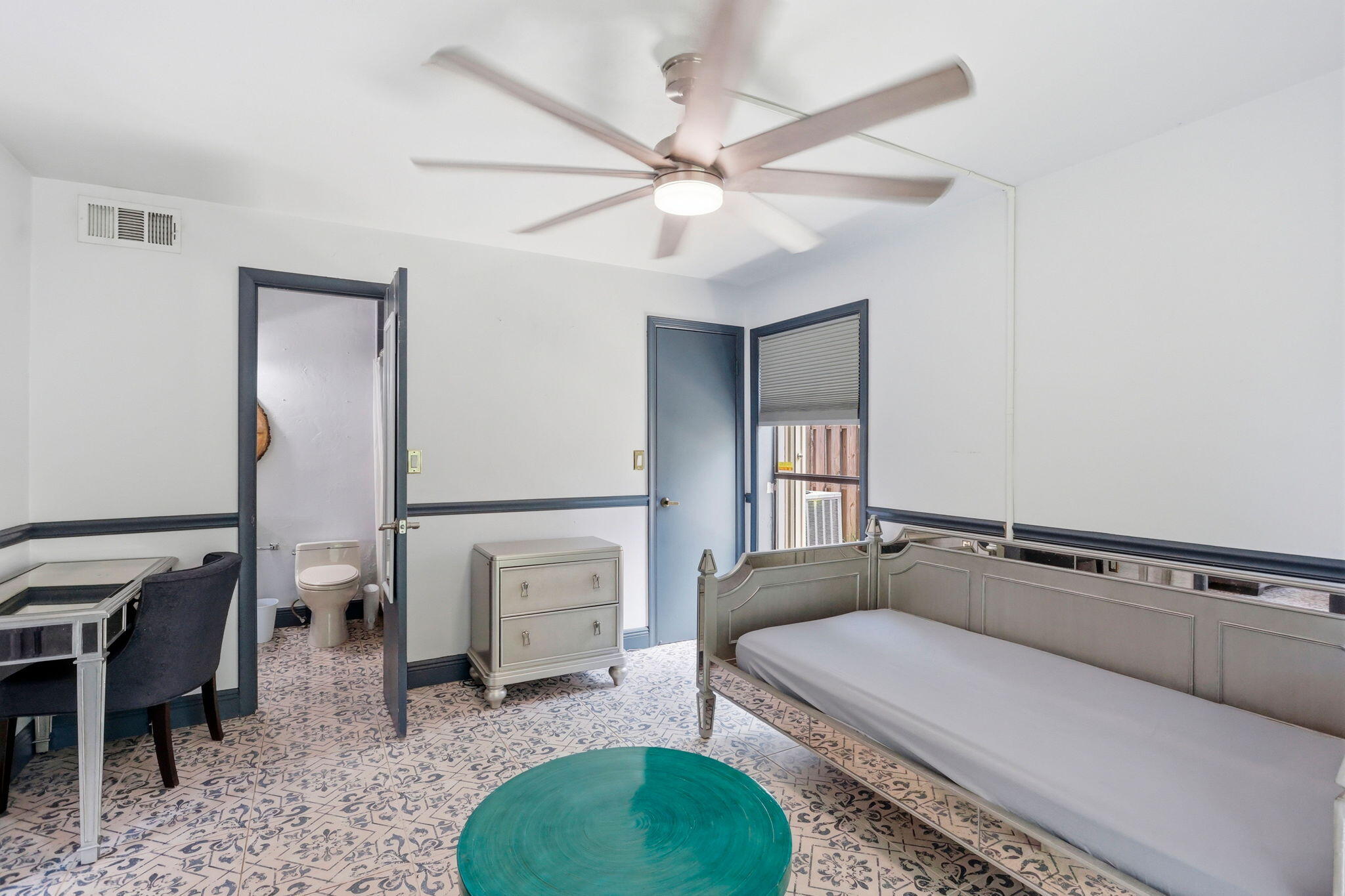 SOUTHRIDGE - Residential