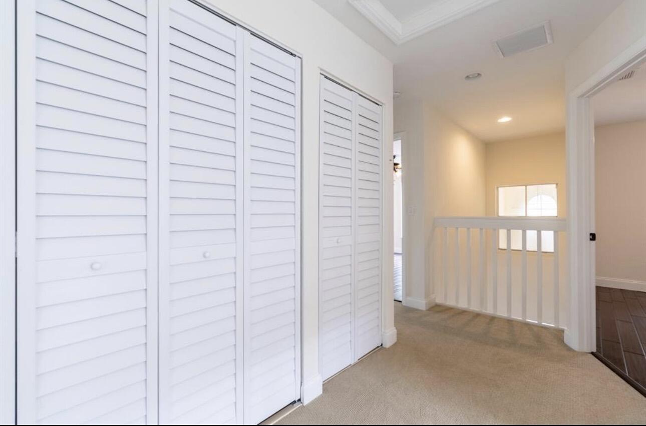 BRIGER PARS G, H AND J - Residential Lease