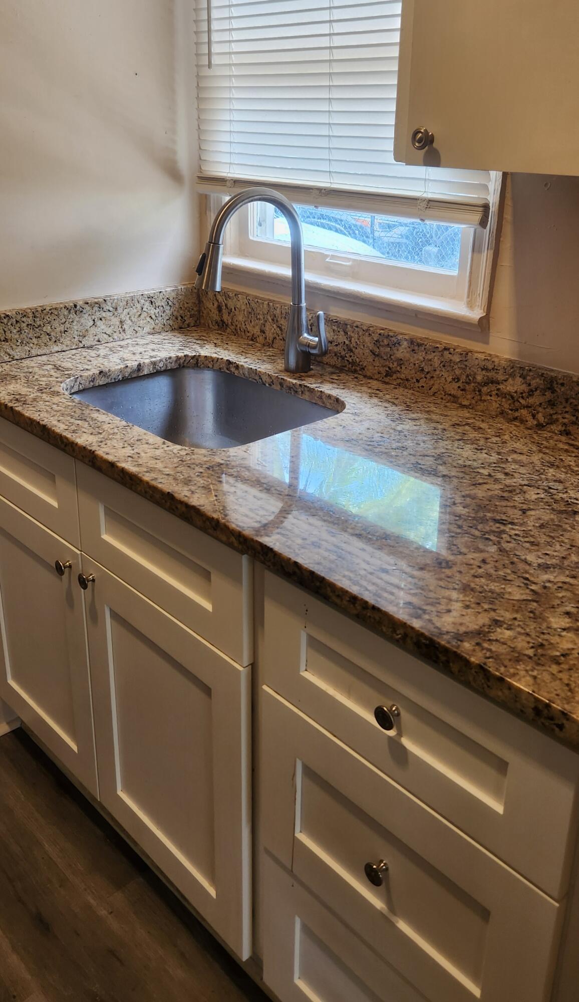 FT LAUDERDALE B-40 - Residential Lease