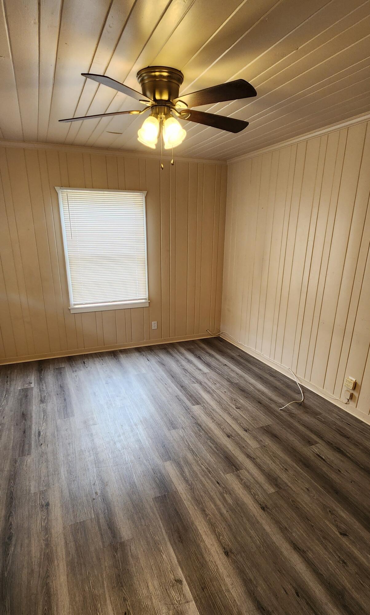 FT LAUDERDALE B-40 - Residential Lease