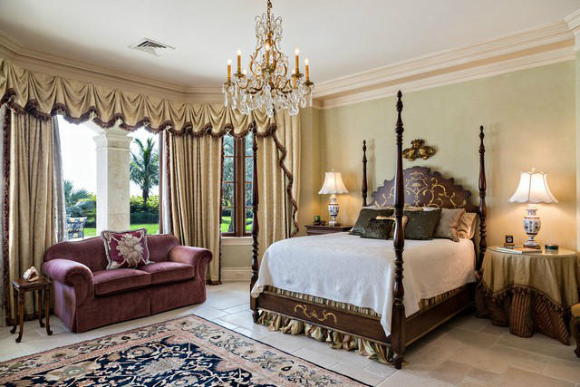 SAILFISH POINT - Residential