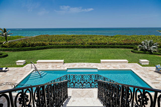 SAILFISH POINT - Residential