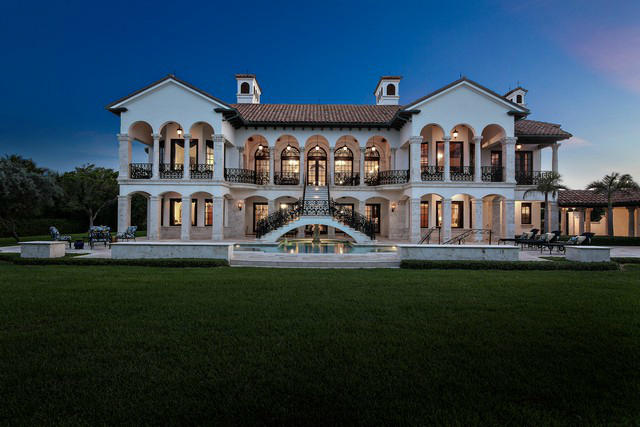 SAILFISH POINT - Residential