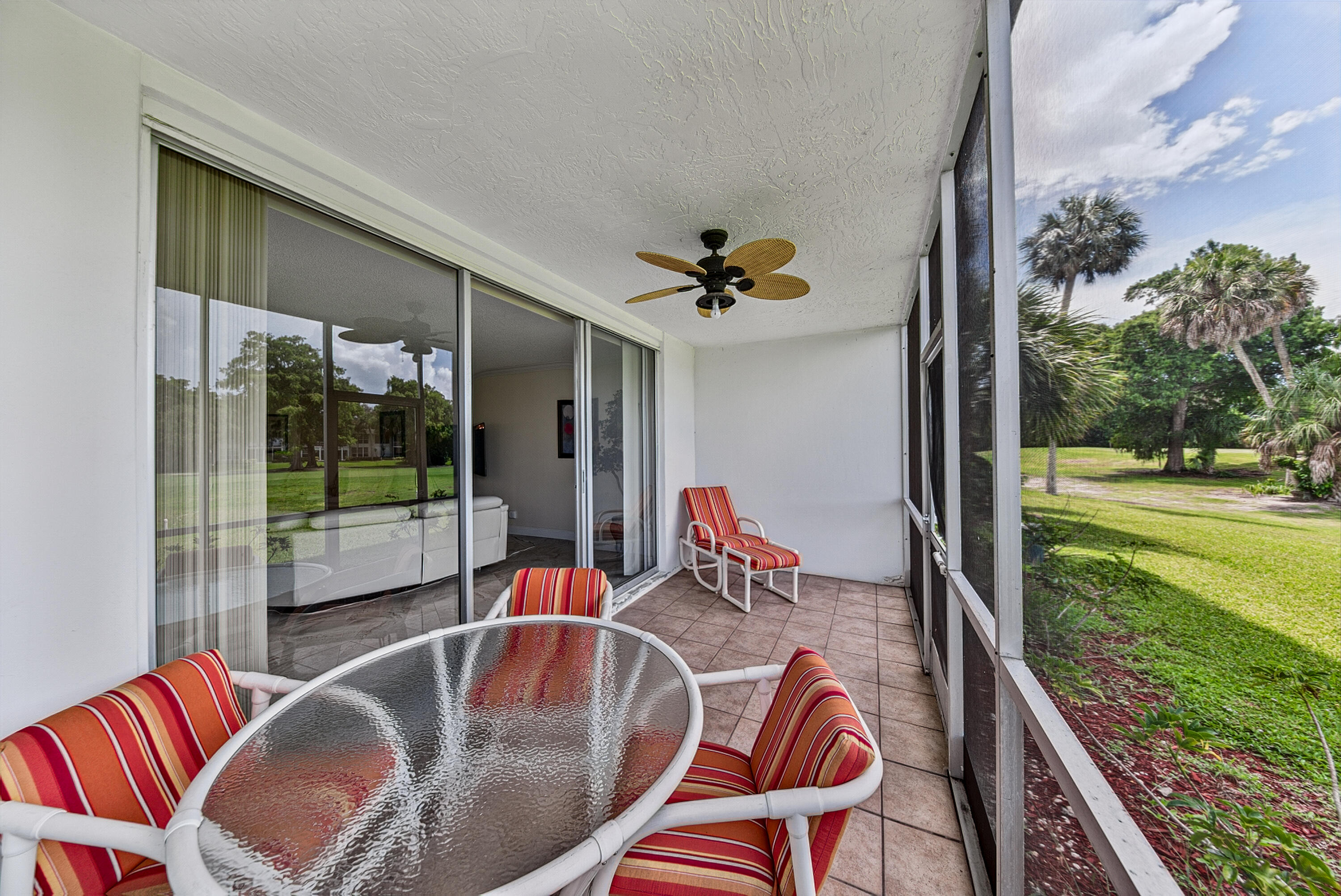 NO 103 PALM-AIRE COUNTRY CLUB - Residential