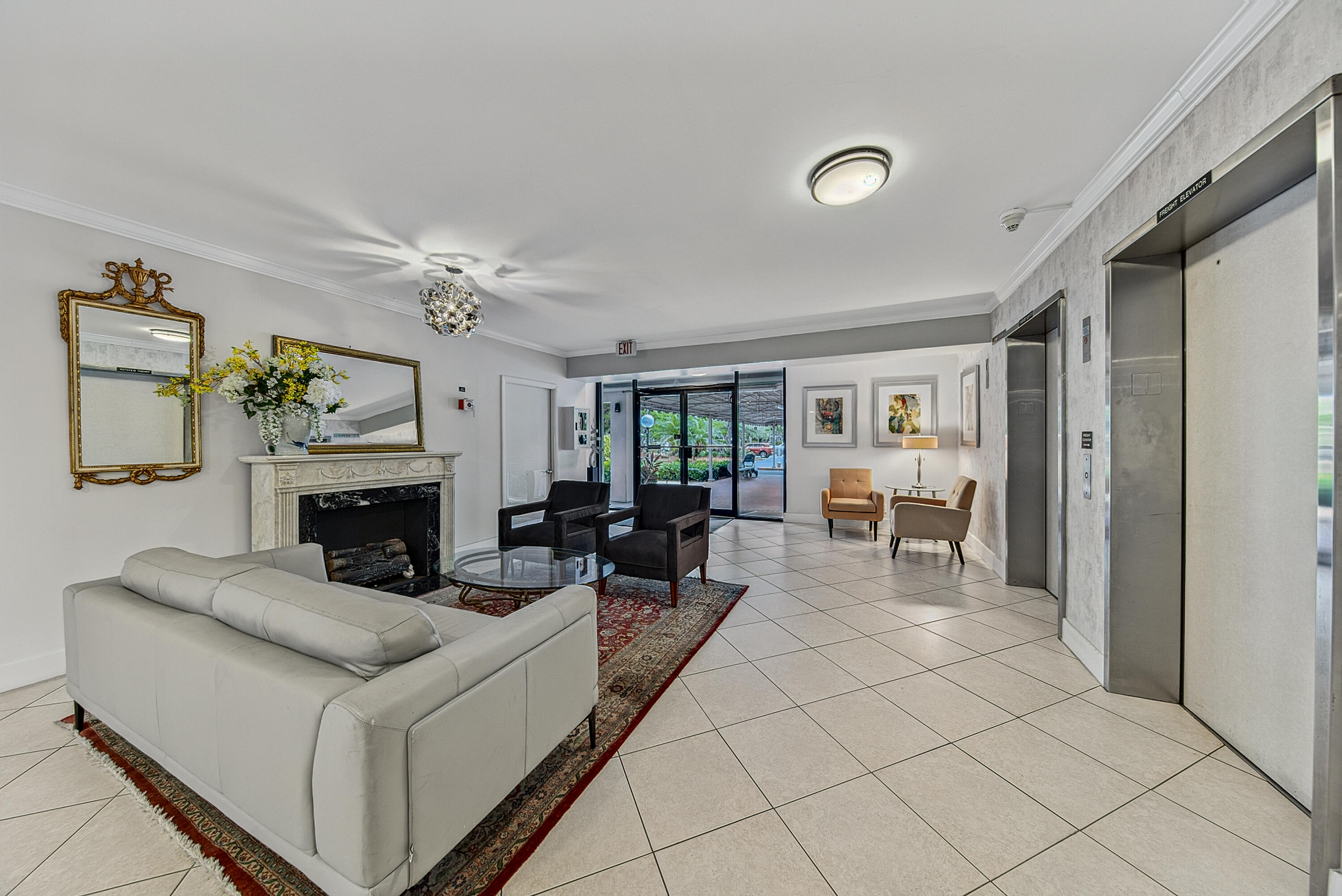 NO 103 PALM-AIRE COUNTRY CLUB - Residential