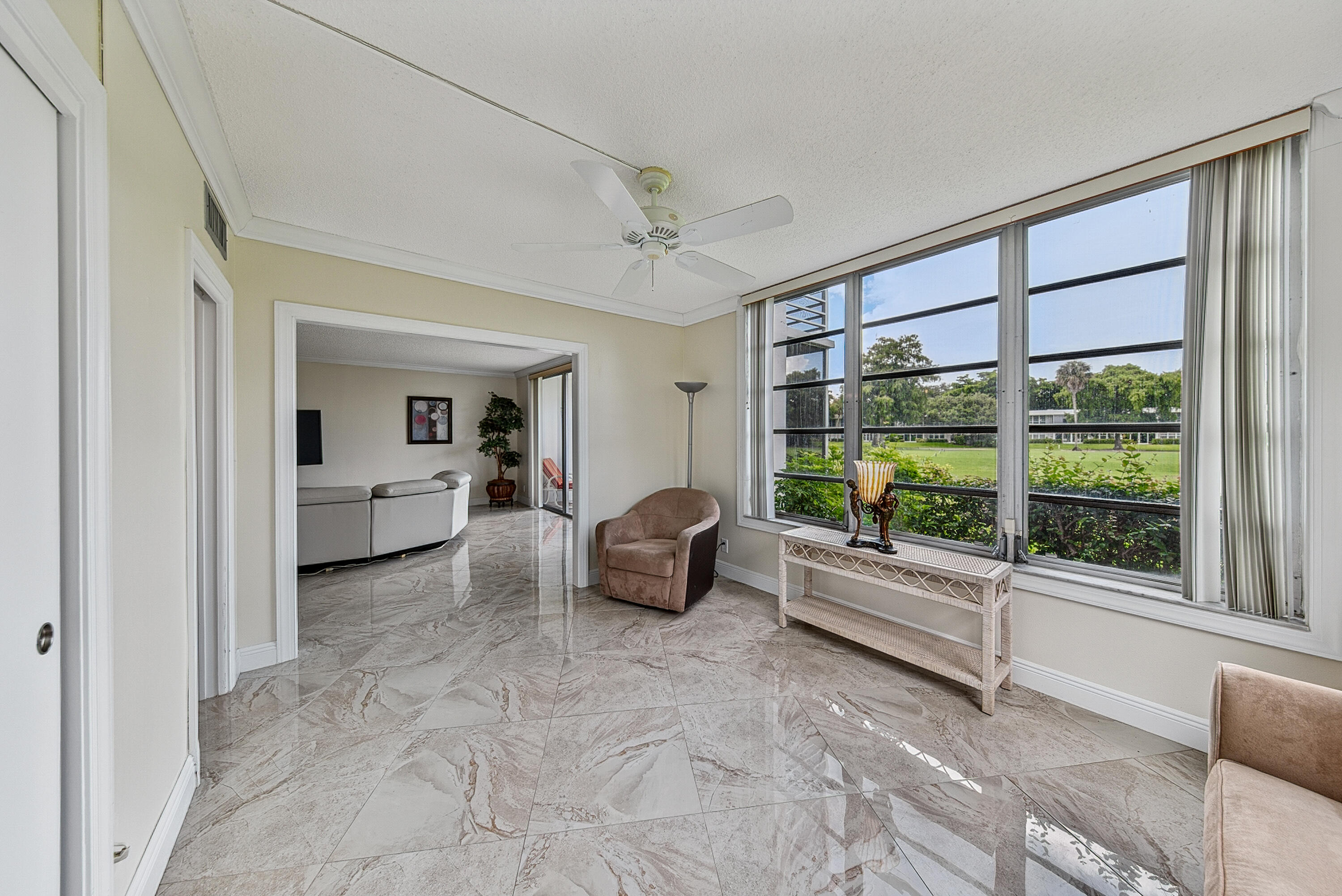 NO 103 PALM-AIRE COUNTRY CLUB - Residential