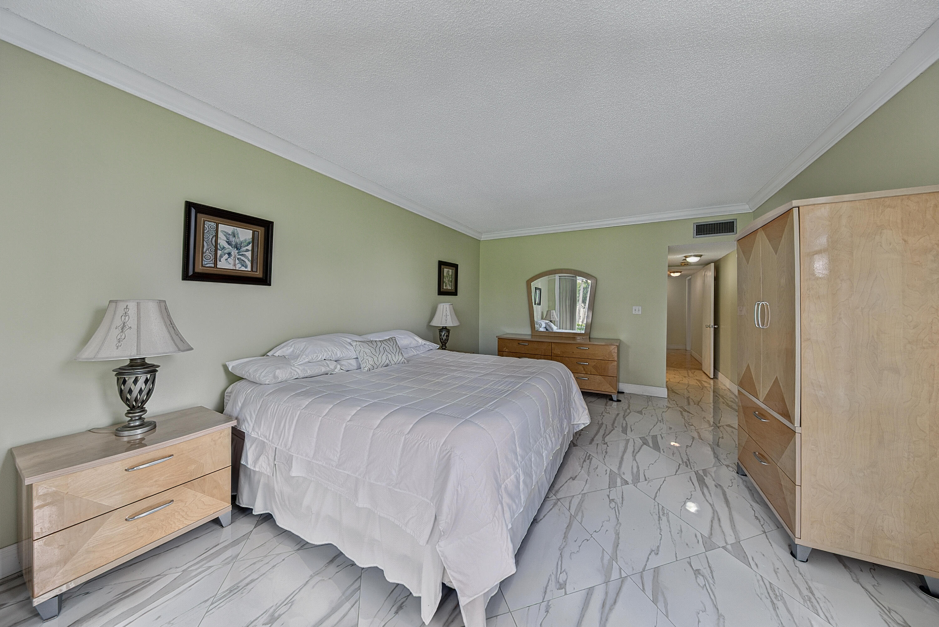 NO 103 PALM-AIRE COUNTRY CLUB - Residential