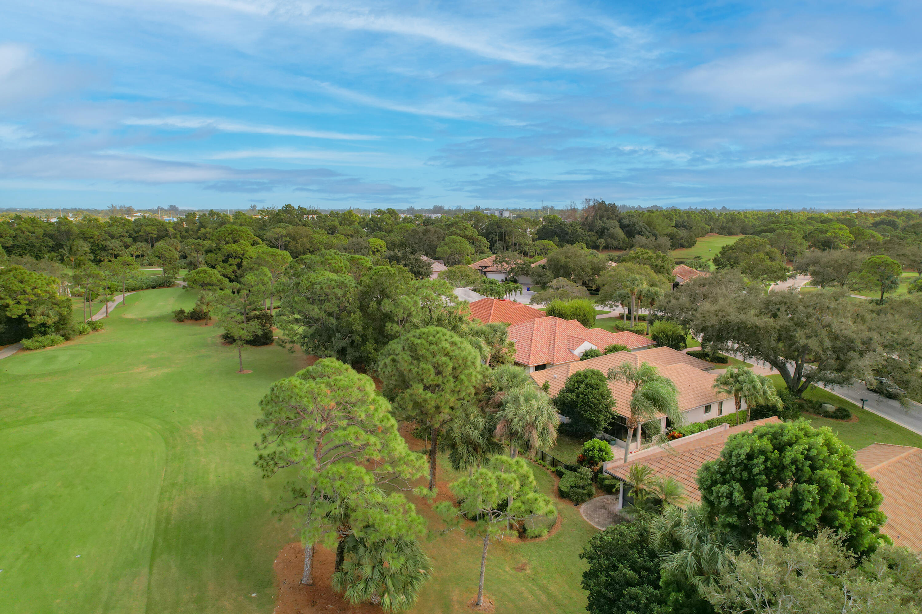 WILLOUGHBY - Residential