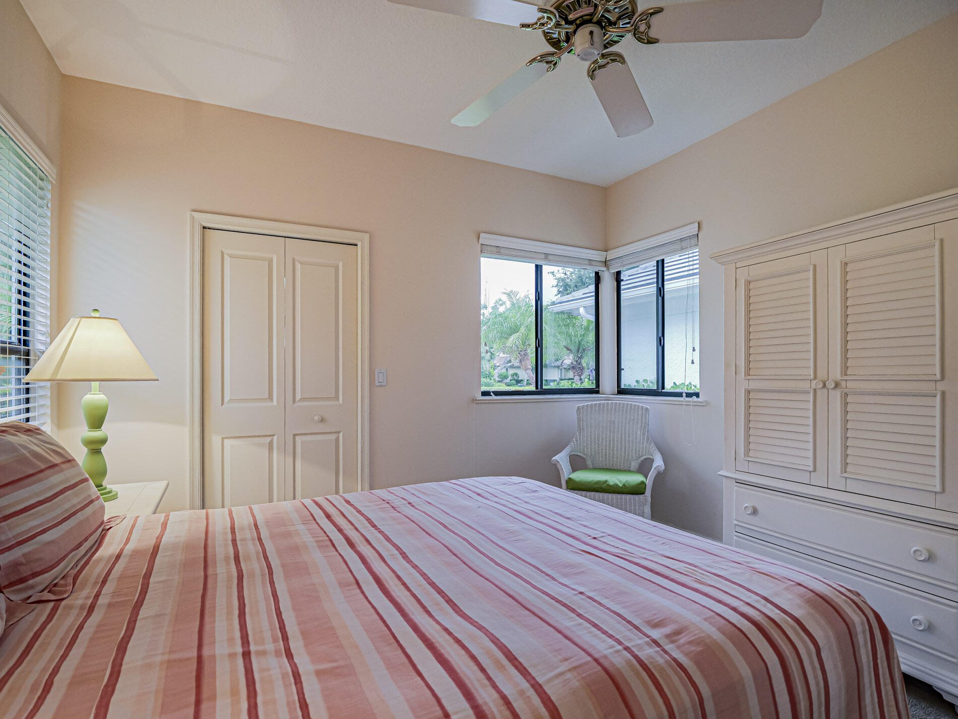 WILLOUGHBY - Residential