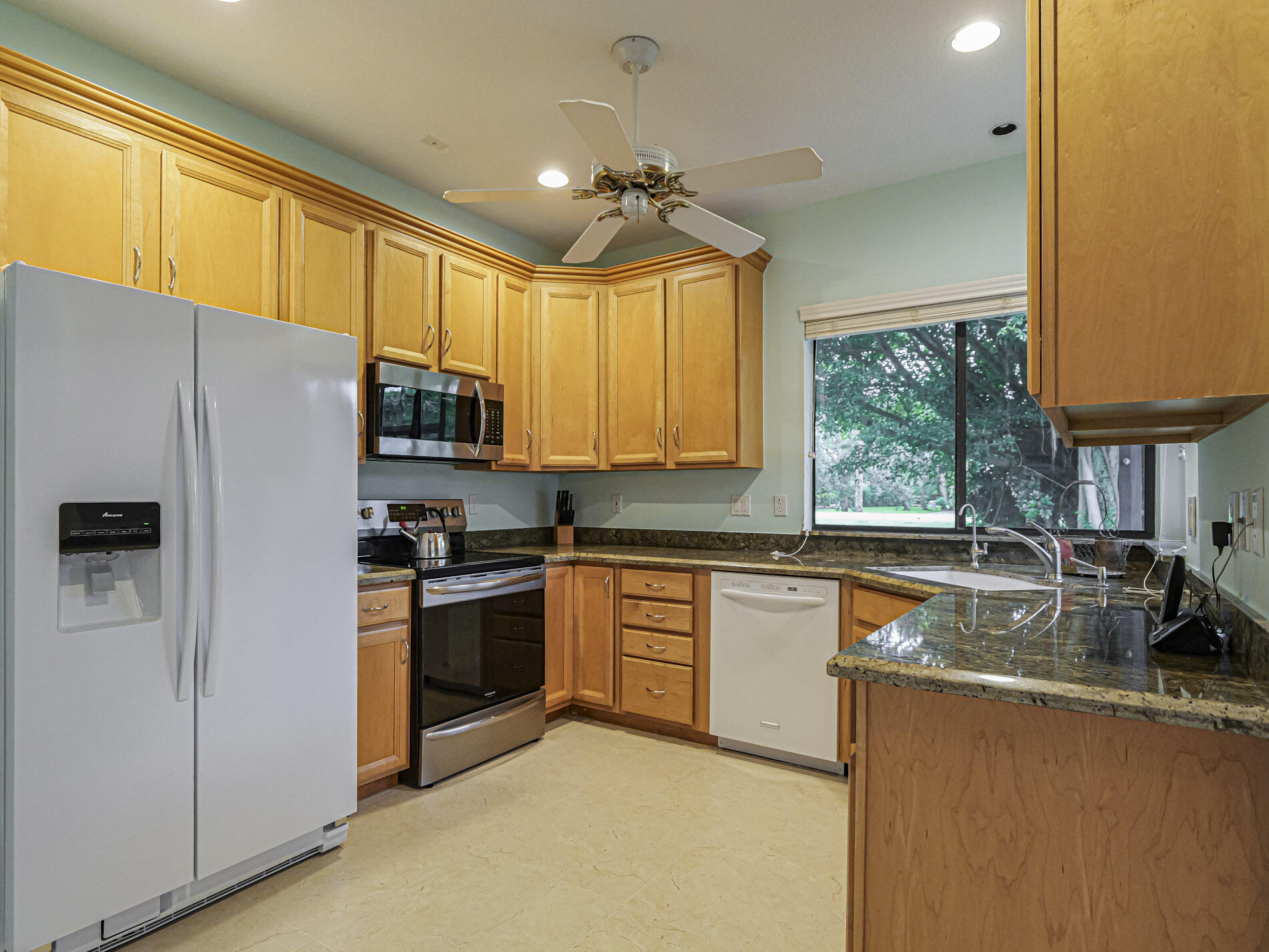 WILLOUGHBY - Residential