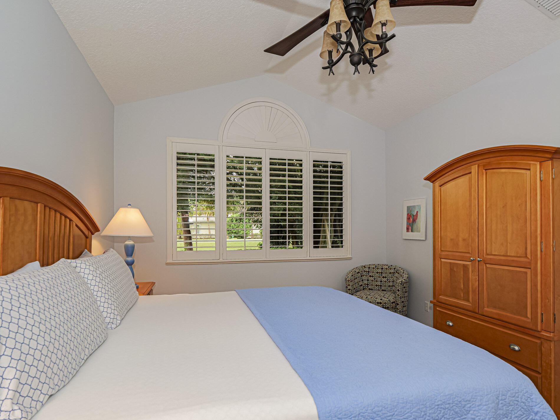 WILLOUGHBY - Residential