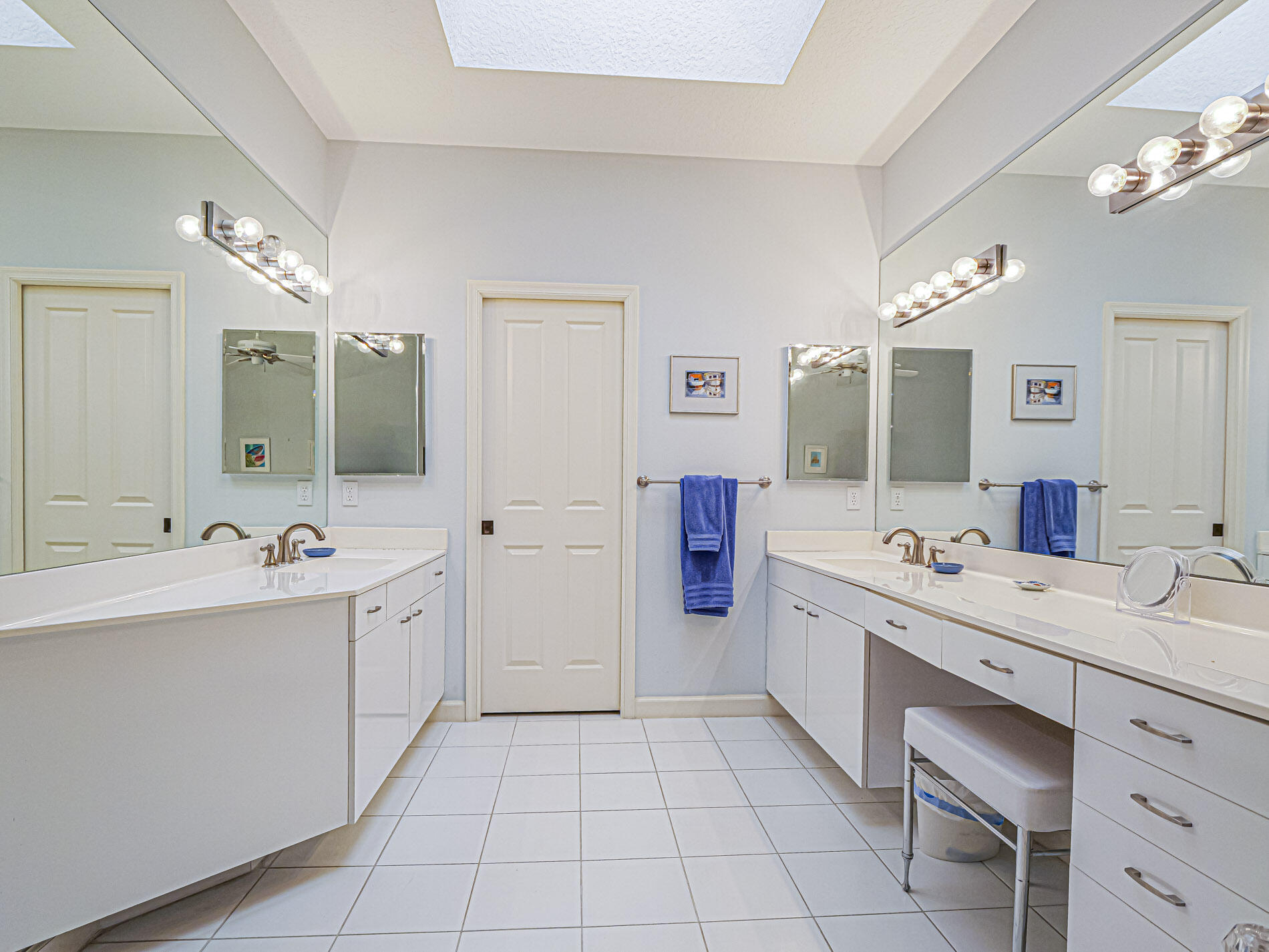 WILLOUGHBY - Residential
