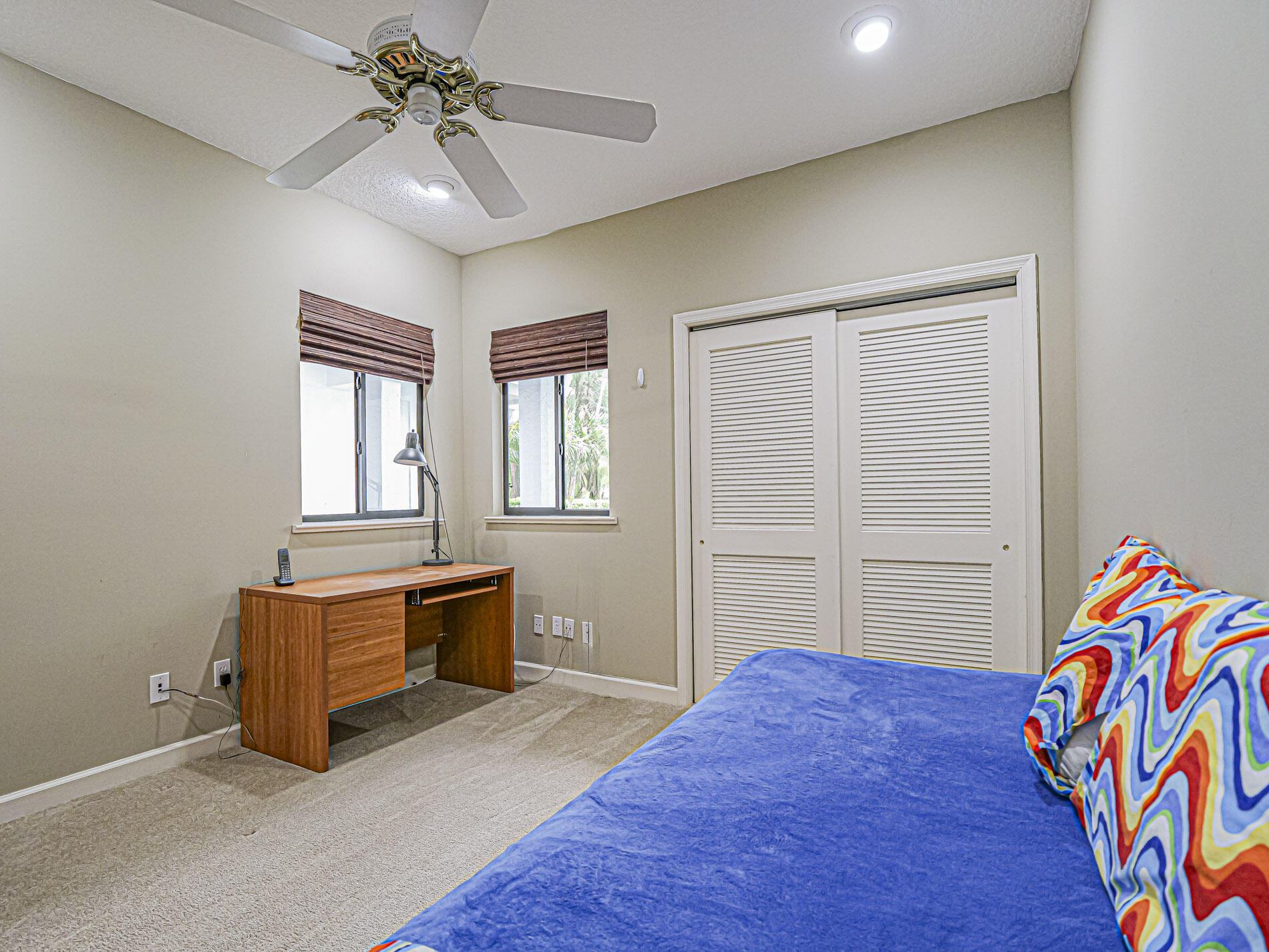 WILLOUGHBY - Residential