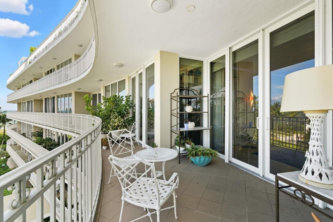 ONE ROYAL PALM WAY CONDO - Residential