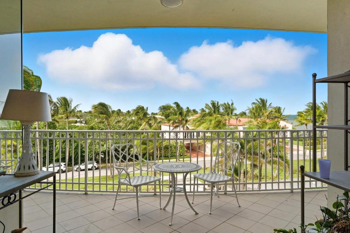ONE ROYAL PALM WAY CONDO - Residential