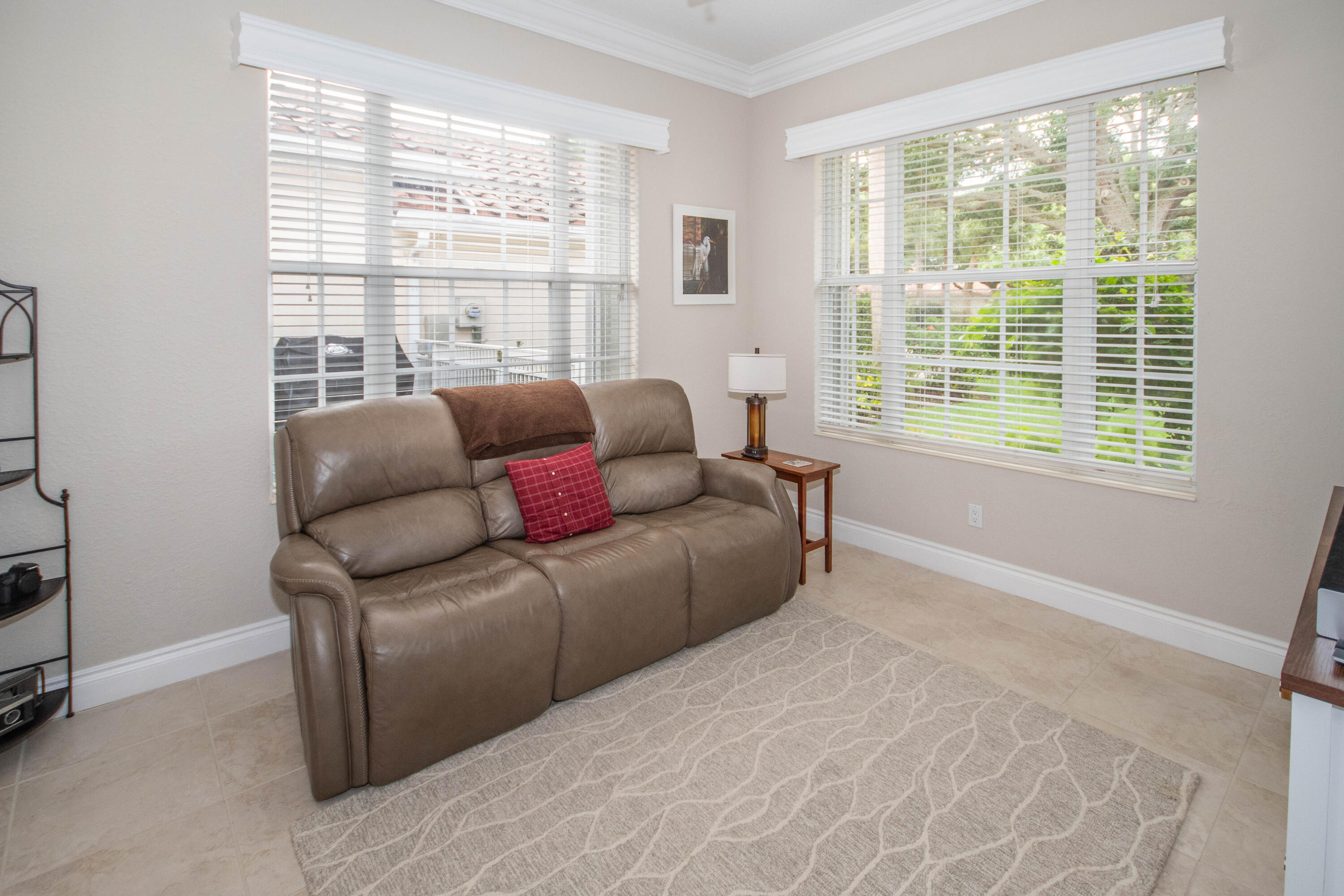 OAKS EAST - Residential