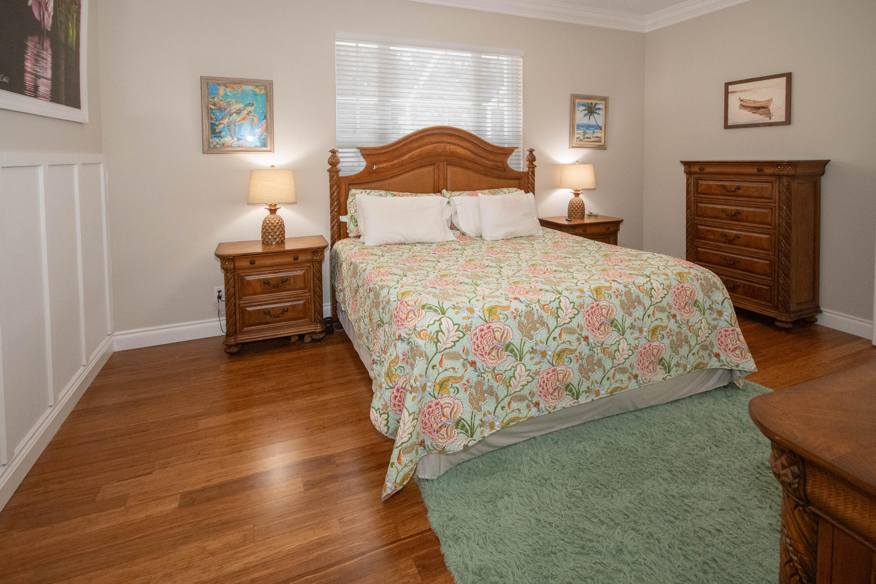 OAKS EAST - Residential
