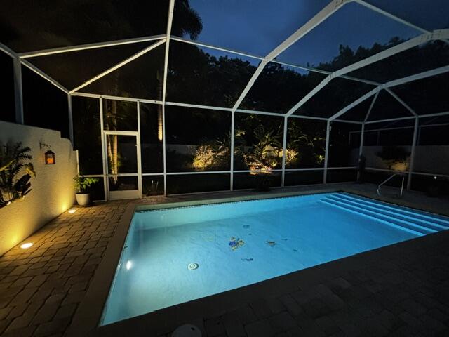 OAKS EAST - Residential