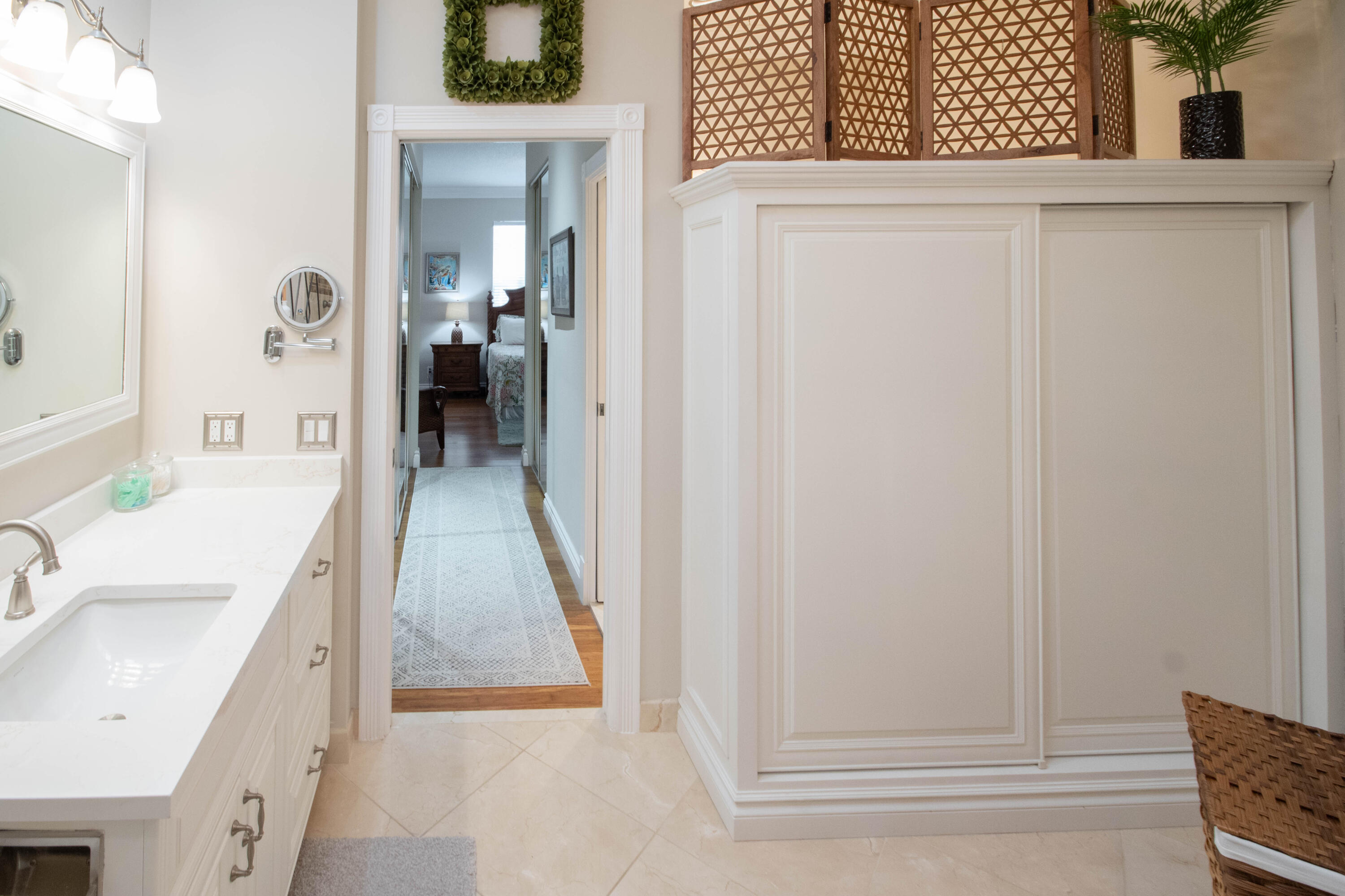 OAKS EAST - Residential