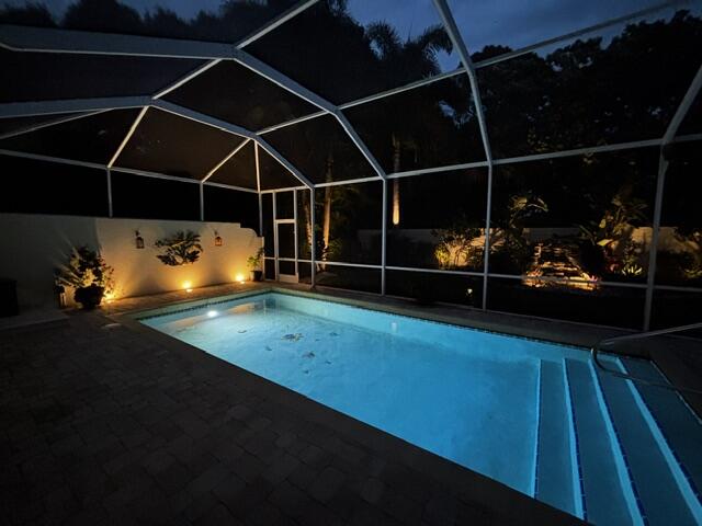 OAKS EAST - Residential