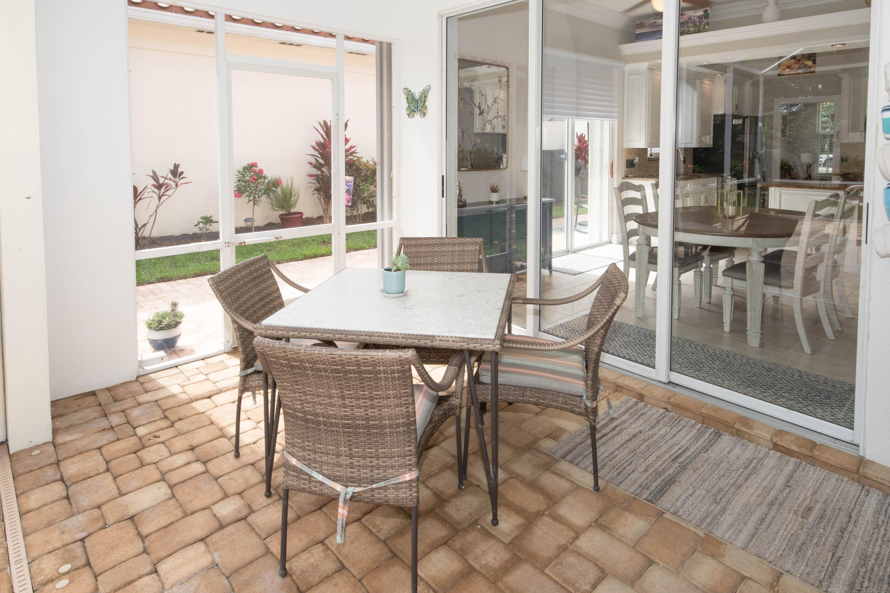 OAKS EAST - Residential