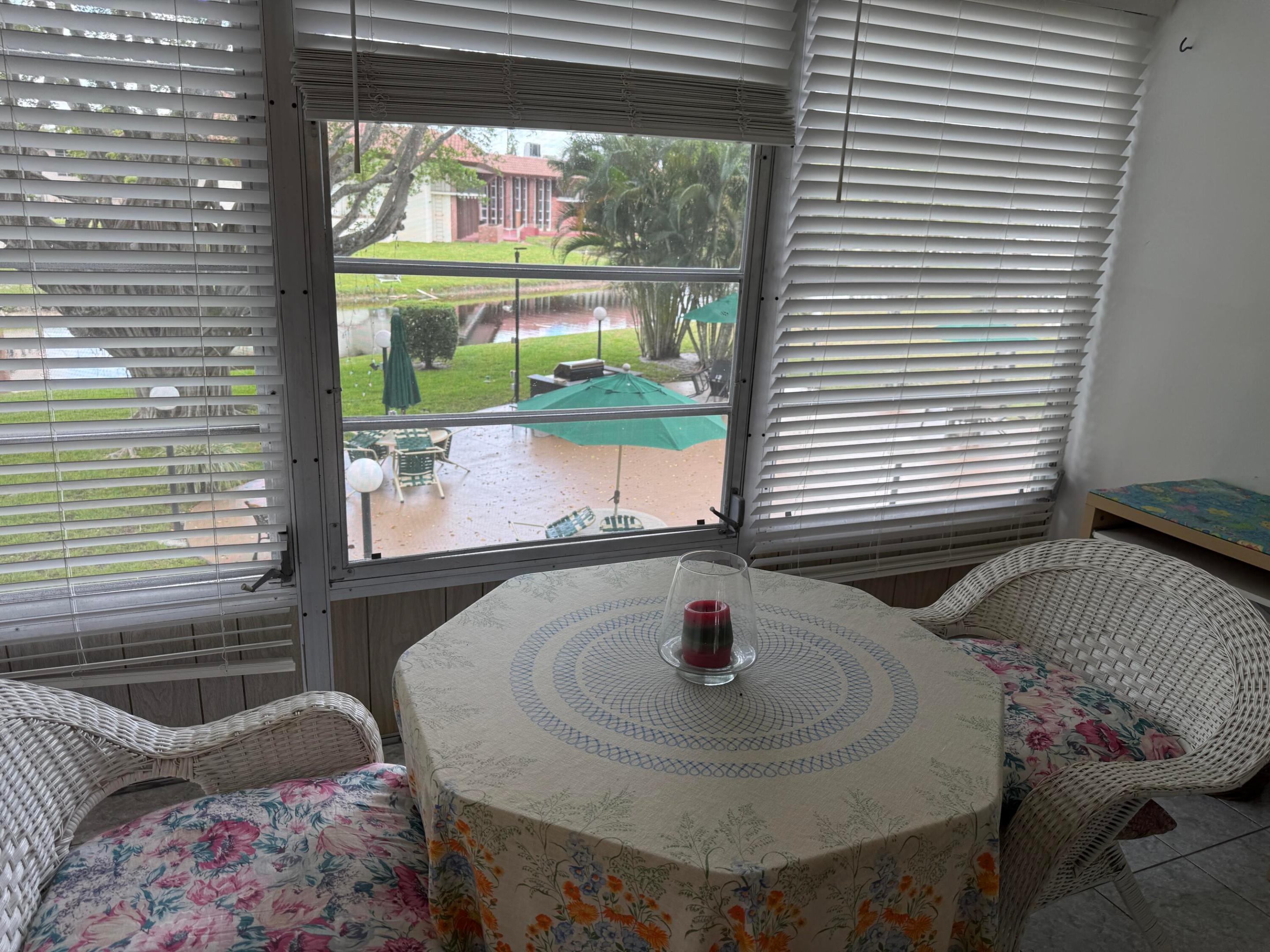 LAUDERDALE OAKS CONDO XII - Residential