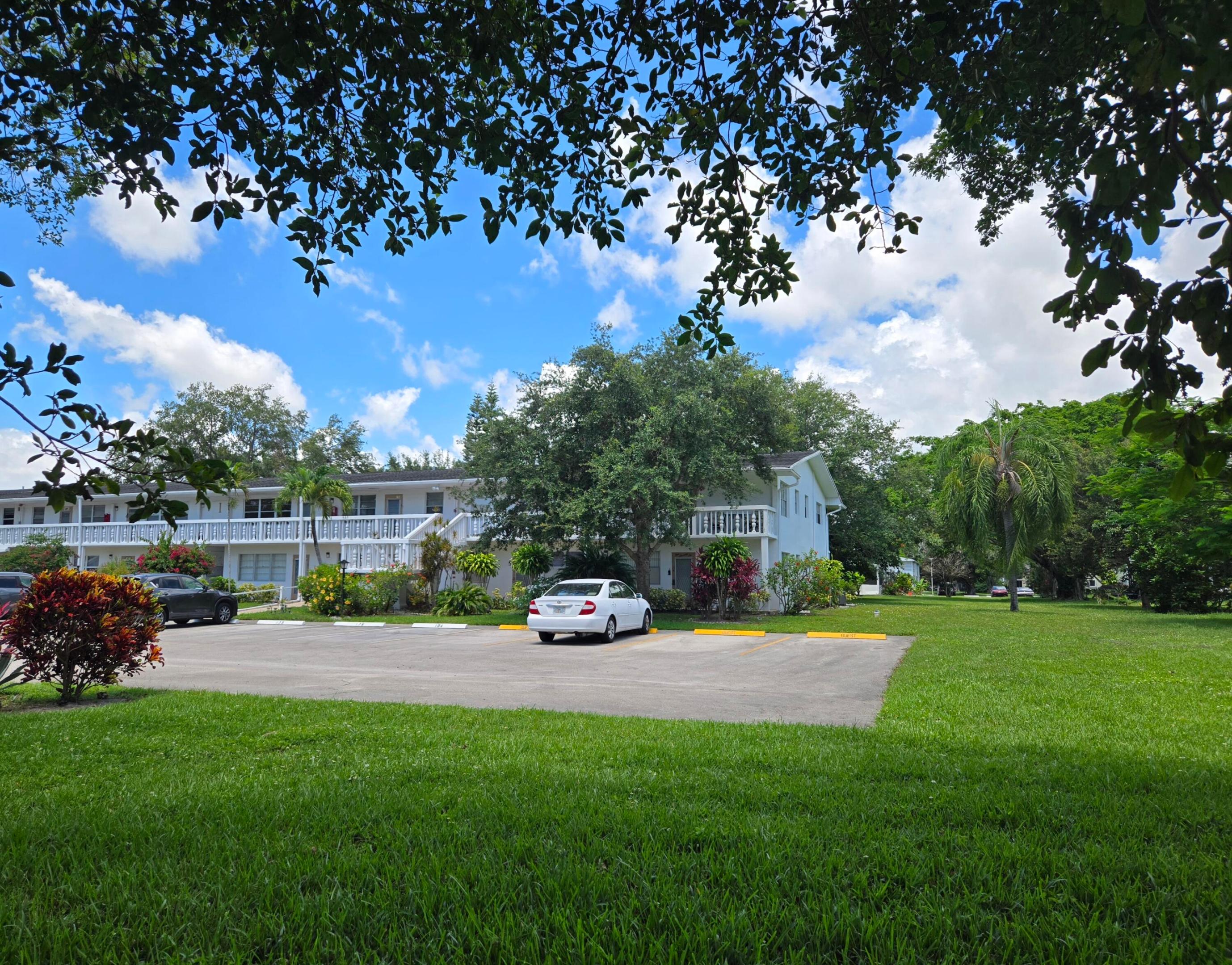 CENTURY VILLAGE TILFORD I CONDO - Residential