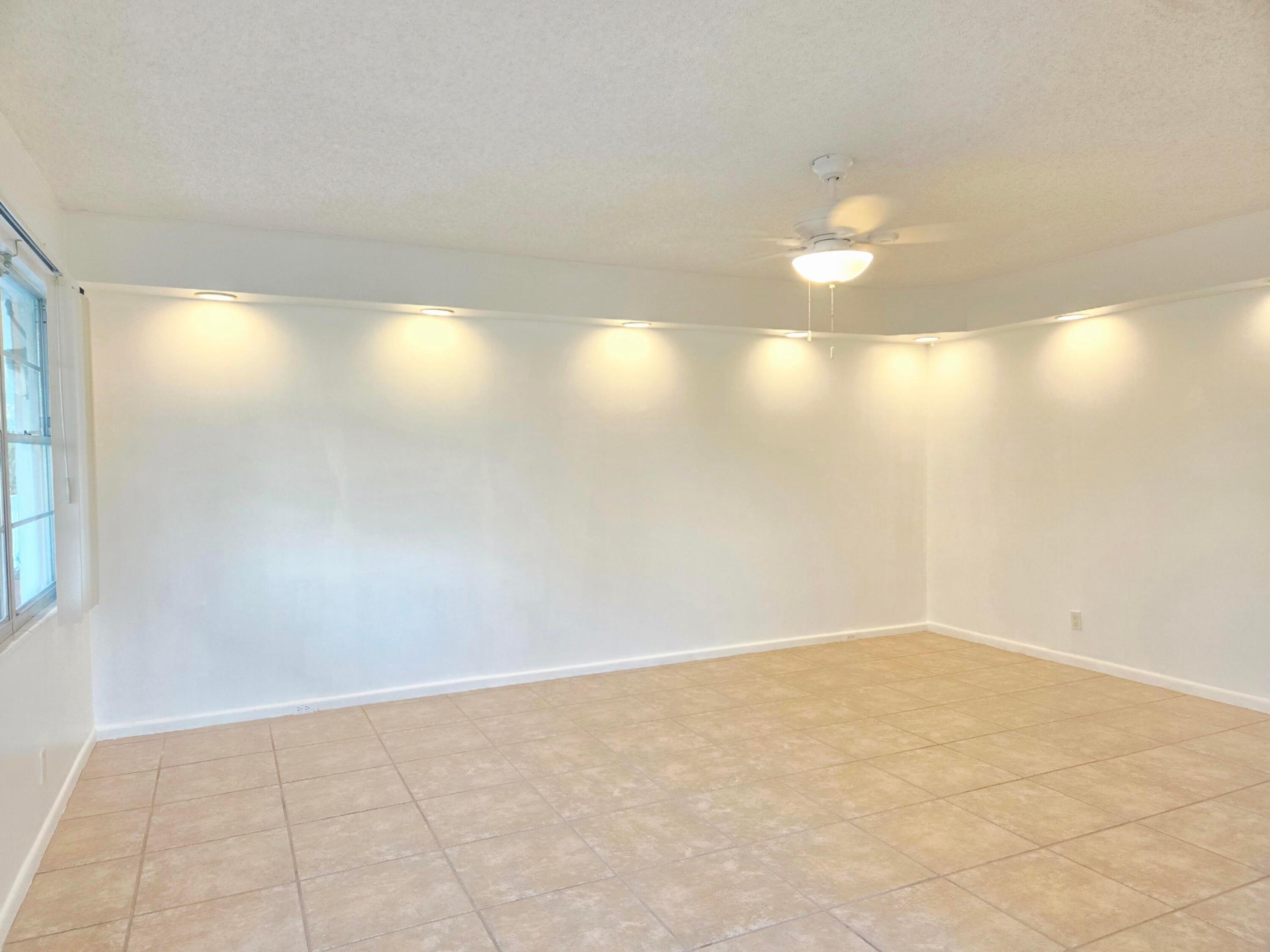 CENTURY VILLAGE TILFORD I CONDO - Residential