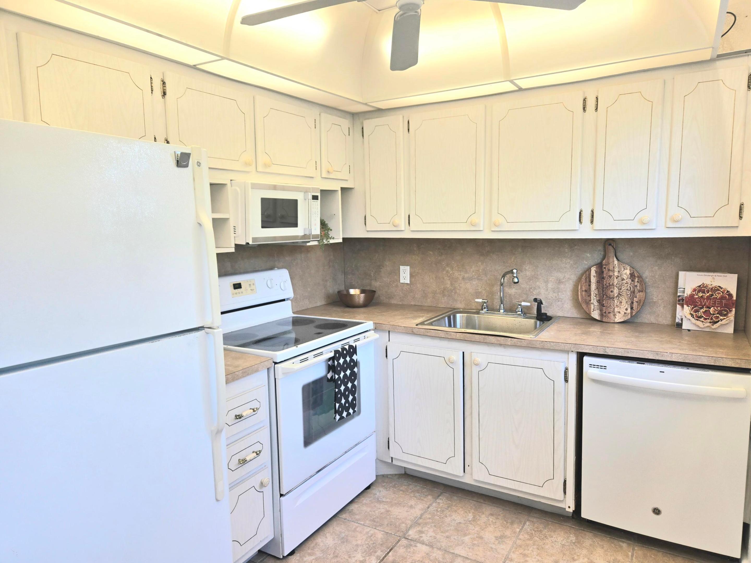 CENTURY VILLAGE TILFORD I CONDO - Residential