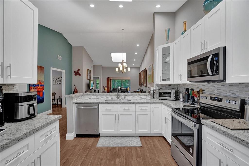 WHISPER WALK - Residential